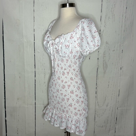 SHEIN White and Pink Floral Mini Dress - Picture 5 of 8